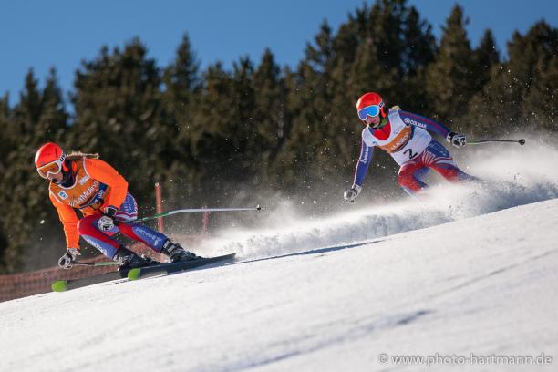 Great Britain's Kelly Gallagher and guide Charlotte Evans in action in La Molina Great Britain's Kelly Gallagher and guide Charlotte Evans in action in La Molina