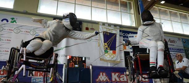 Beatrice Vio Beatrice Vio duelling with Dani Gyongi at the 2013 IWAS Wheelchair Fencing Grand Prix