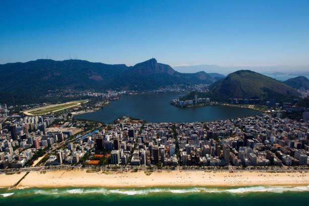 Lagoa Stadium - Rio 2016 Lagoa Stadium, at Lagoa Rodrigo de Freitas, is located in the heart of the city with a spectacular backdrop of mountains, Tijuca National Forest and Christ the Redeemer.