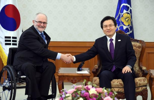 IPC President Sir Philip Craven met with South Korea’s acting President Hwang Kyo-ahn