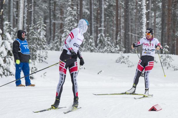 Carina Edlinger - Vuokatti 2018 a female vision impaired skier and her guide