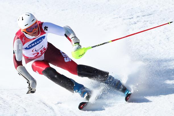 Thomas Pfyl - PyeongChang 2018 a male Para alpine skier in action
