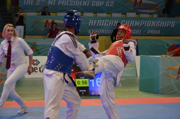 Jean Claude Niringiyimana two Para taekwondo fighters in a bout