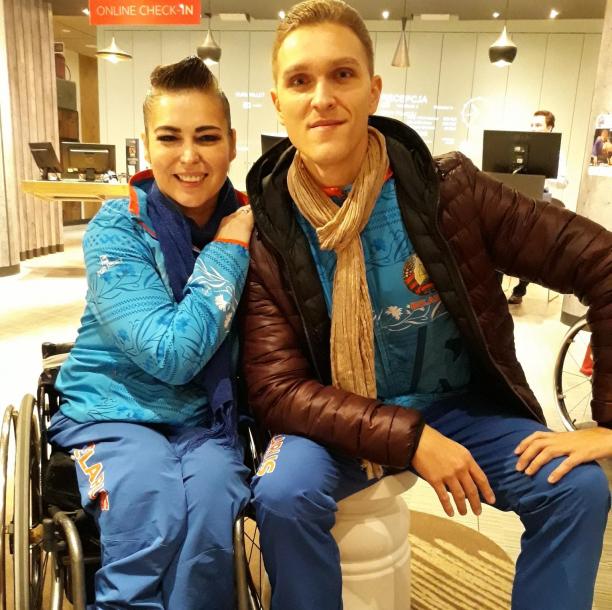 Hanna Harchakova and Roman Usmanov - Lomianki 2018 female Para dancer Hanna Harchakova and male Para dancer Roman Usmanov sitting together